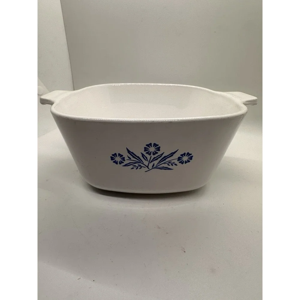Corning Ware Blue Cornflower‎ 1¾ Qt Casserole Dish P-1¾-B Vintage USA